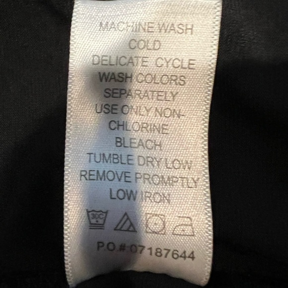 Roaman's Women's Plus Size Cold-Shoulder Lace Fabric Tunic 1X 22/24 - Picture 7 of 7